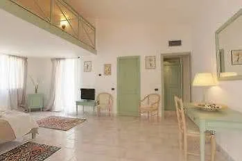 Hotel Capo Rossello 4*